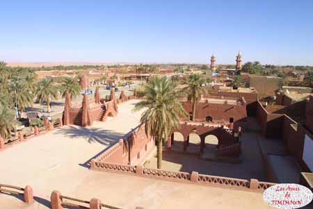 Zoomer sur l'image : 02 Terrasses de l'ancien hotel Oasis Rouge